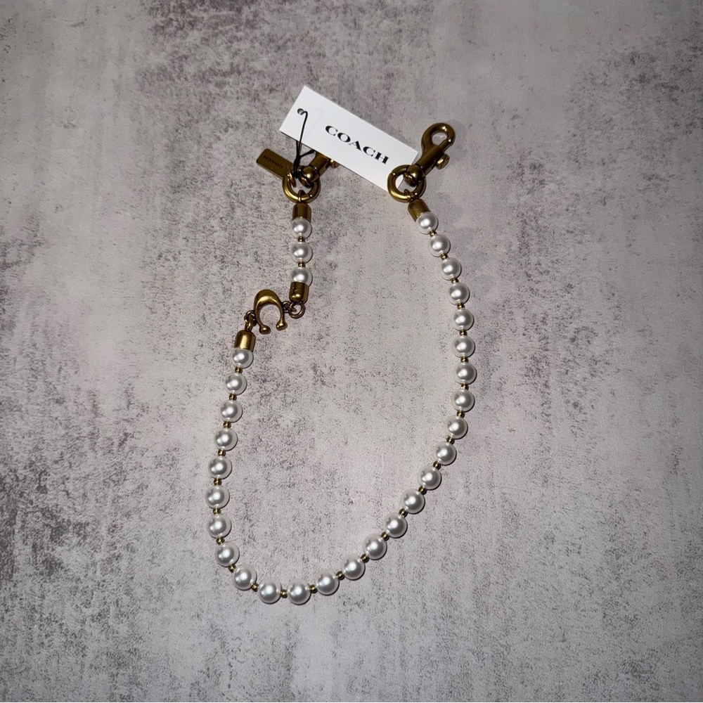 Coach Pearl Chain Strap NEW